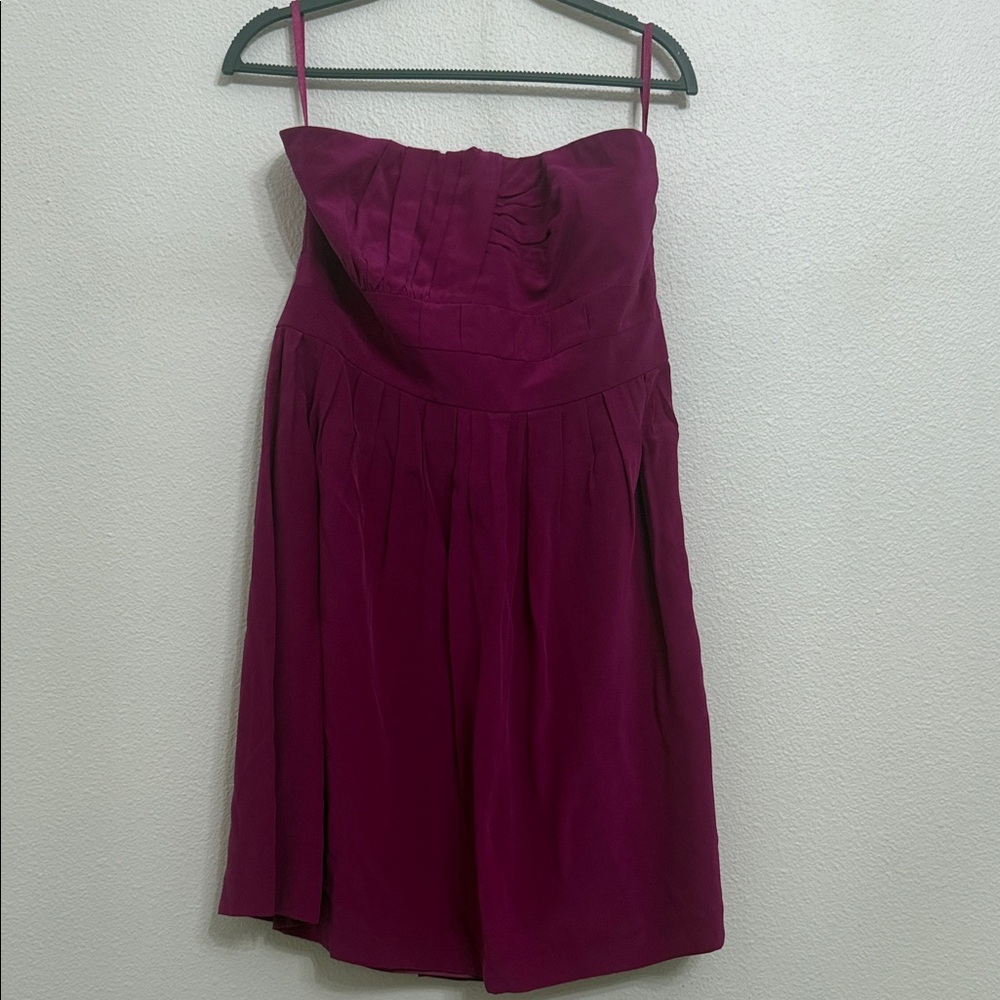 Chic Strapless Burgundy Dress